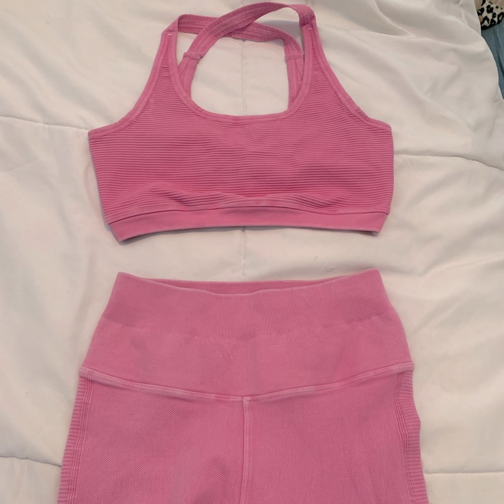 Pink workout set